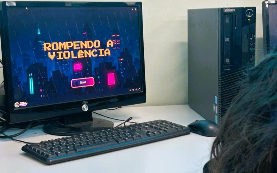 A Ciência como Linguagem de Proteção: Projeto do PICTEC transforma pesquisa sobre violência de género em jogo educativo na Rede Estadual de Ensino 1